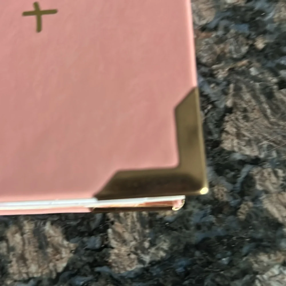 THE KEEPSAKE RECIPE BOOK BY CASEY WIEGAND